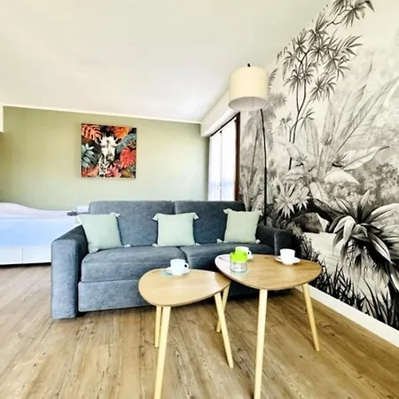 Le Temps D'une Pause - 350m De La Grande 莱萨布勒-多洛讷